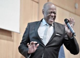 El Caballo mejora progresivamente del coronavirus