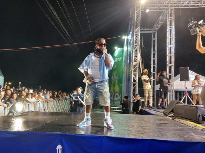 Chimbala conquistó al público de la SUPER MEGA ULTRA PARRANDA MONUMENTAL