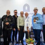 Los participantes en el panel sobre la Salsa en el Centro Cultural Banreservas sobre la salsa, parte del programa de la Fiesta de la Música.