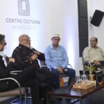 Panelistas del coloquio sobre Salsa en el Centro Cultural Banreservas
