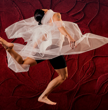 Carmesí, nueva obra de la Compañía de Danza Contemporánea con coreógrafas invitadas