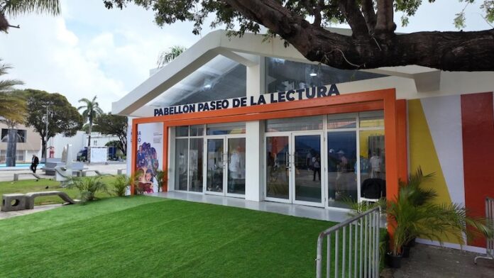 pabellón paseo de la lectura en la feria del libro