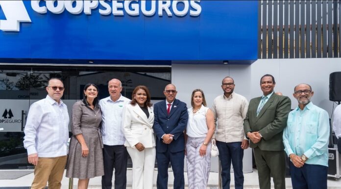 Coopseguros inaugura nueva oficina en Santiago