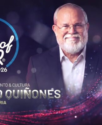 Reconocimiento de los Premios The Best of DR a la trayectoria de Alfonso Quiñones